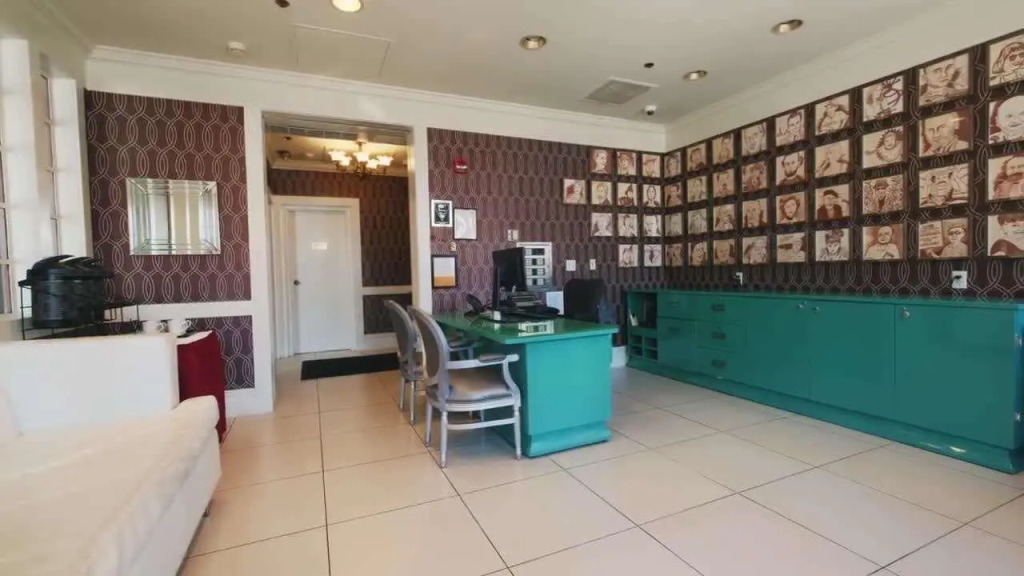 Hotel Fiona