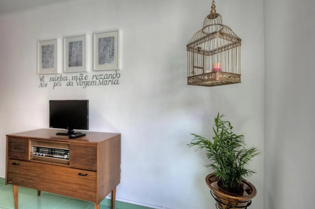 Stay local in Alfama! Deolinda central Home, amazing view