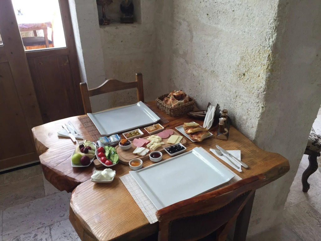 Oread Cave Suites