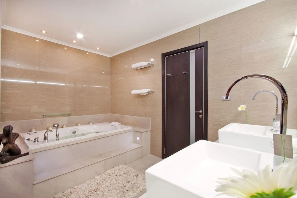 Royale Grand Villa