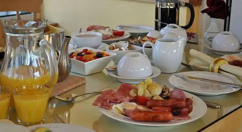 Lisdanar House B&B