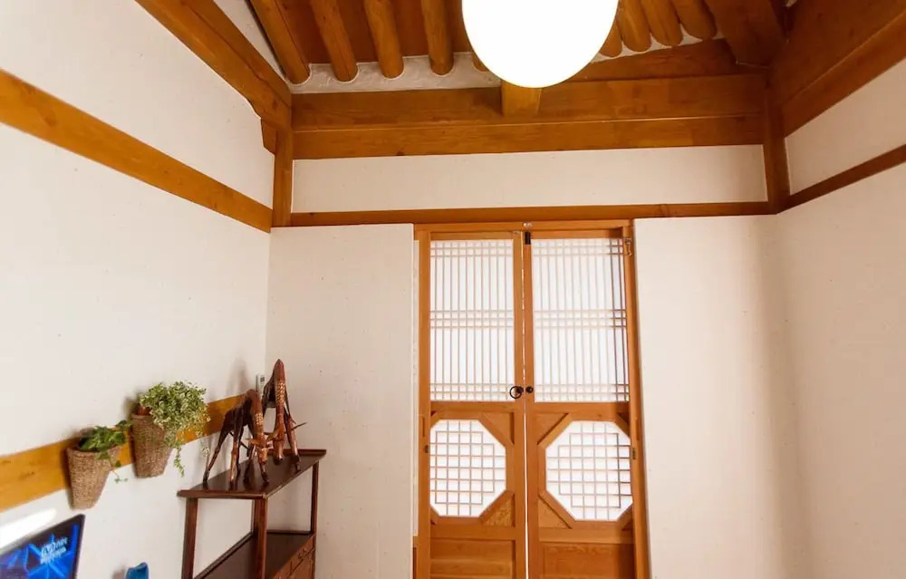 Jeonju Hanok Village Kkotmureut