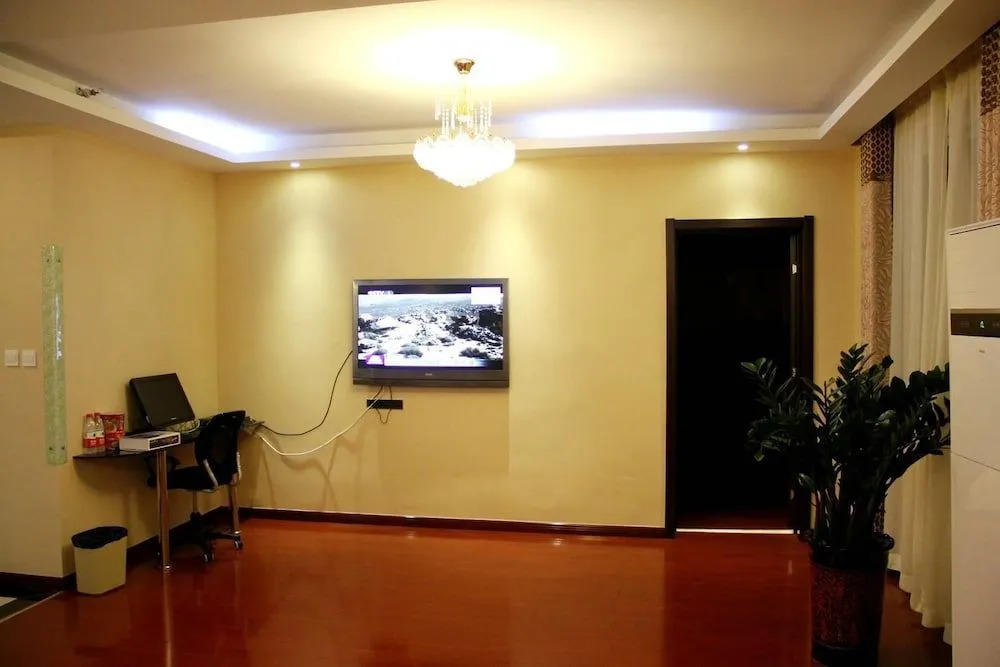 Super 8 Hotel
