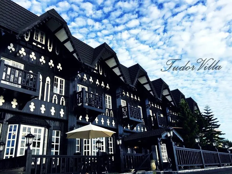 Tudor Villa