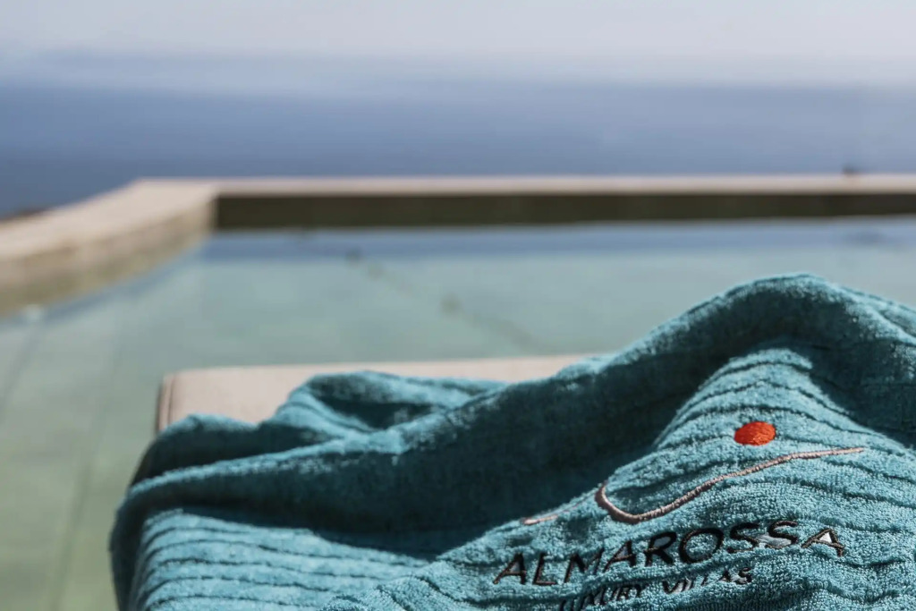 Almarossa Luxury Villas