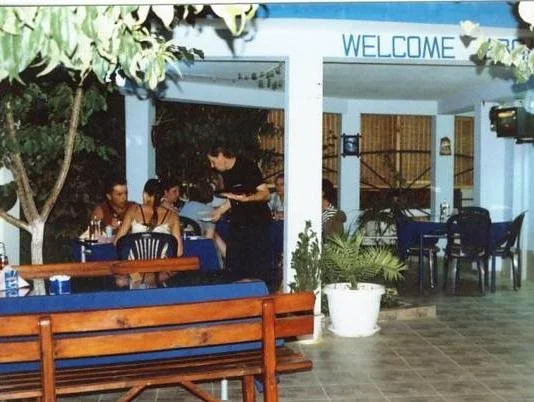 Andi Hotel