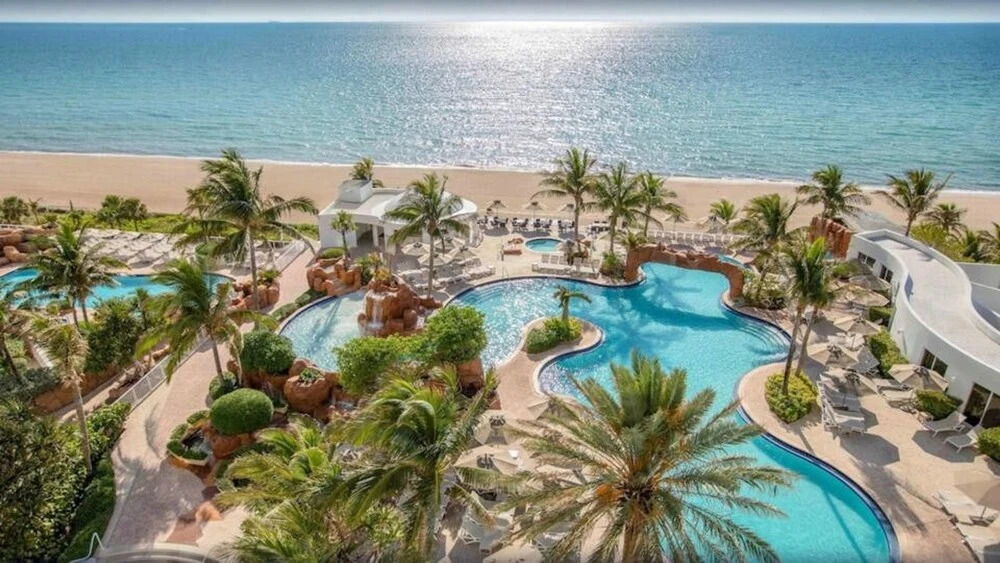 Sunny Isles Bliss Beachfront Retreat for 4, Sunny Isles Beach