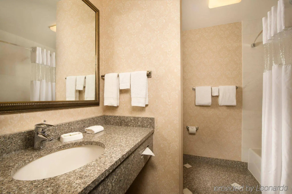 Drury Inn & Suites Greenville