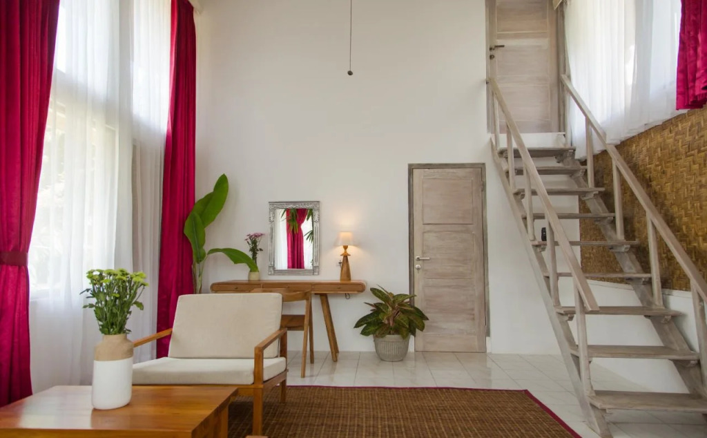 B Saya Villas