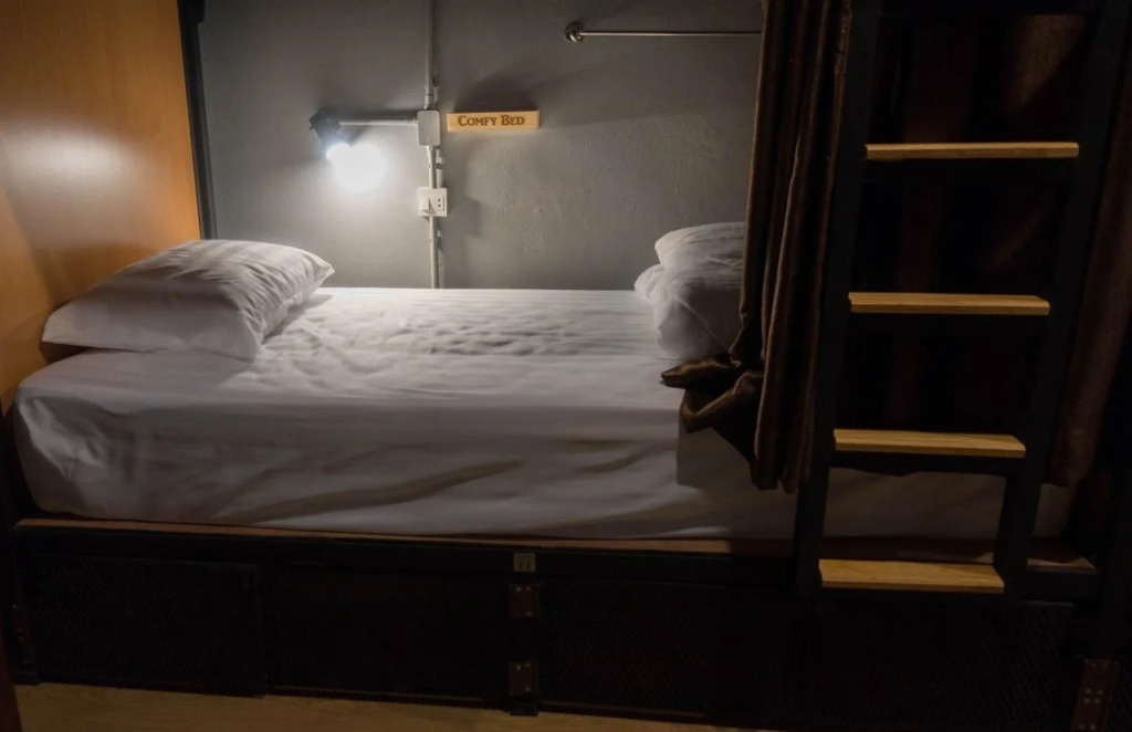 Comfy Bed Hostel