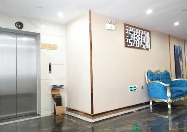 Borrman Hotel Wuhan Dongxihu Free Trade City