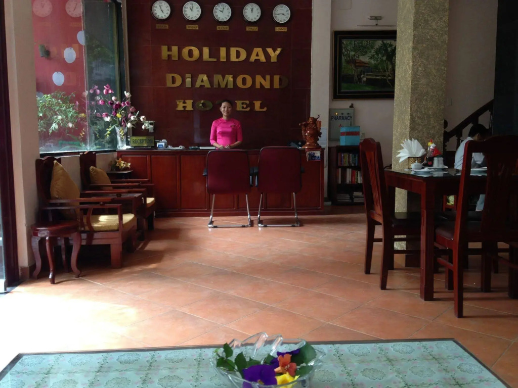 Holiday Diamond Hotel