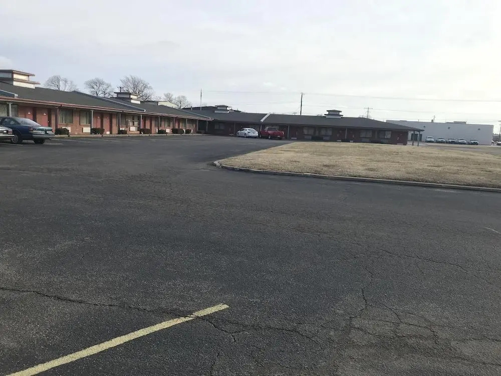 Village Inn Salina