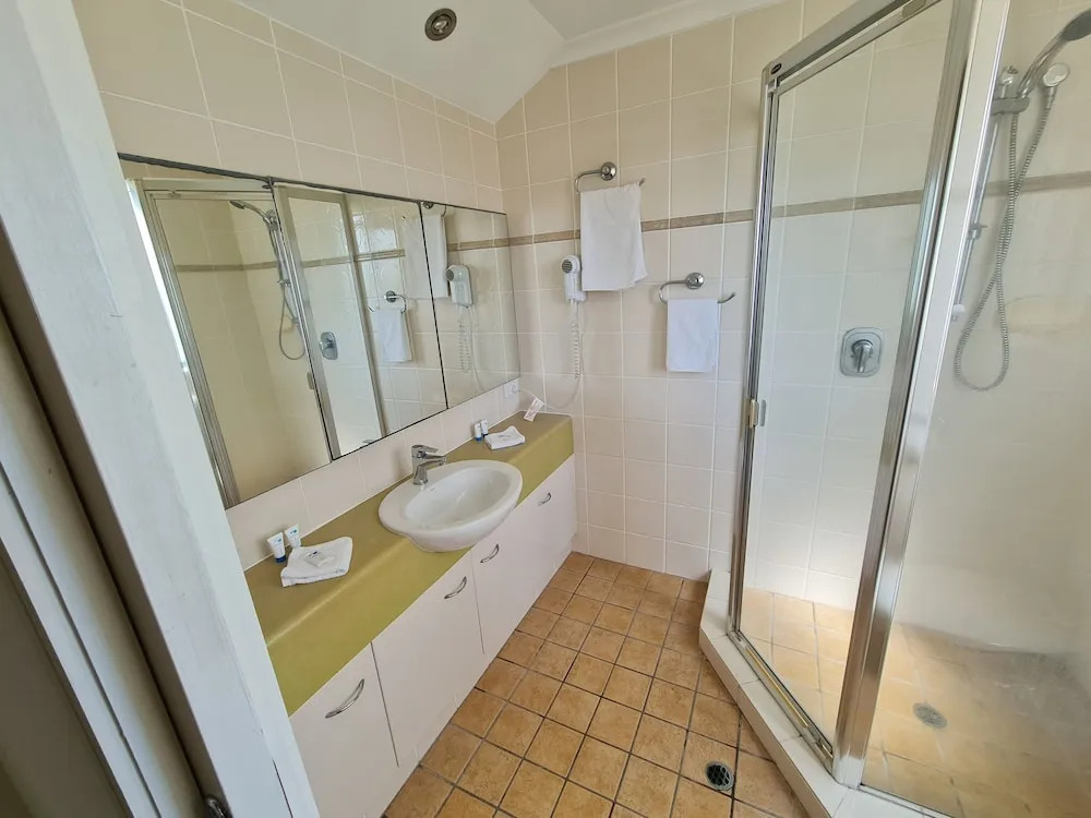 Sunshine Towers Boutique Apartments