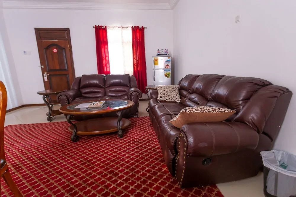 Royal Elmount Hotel