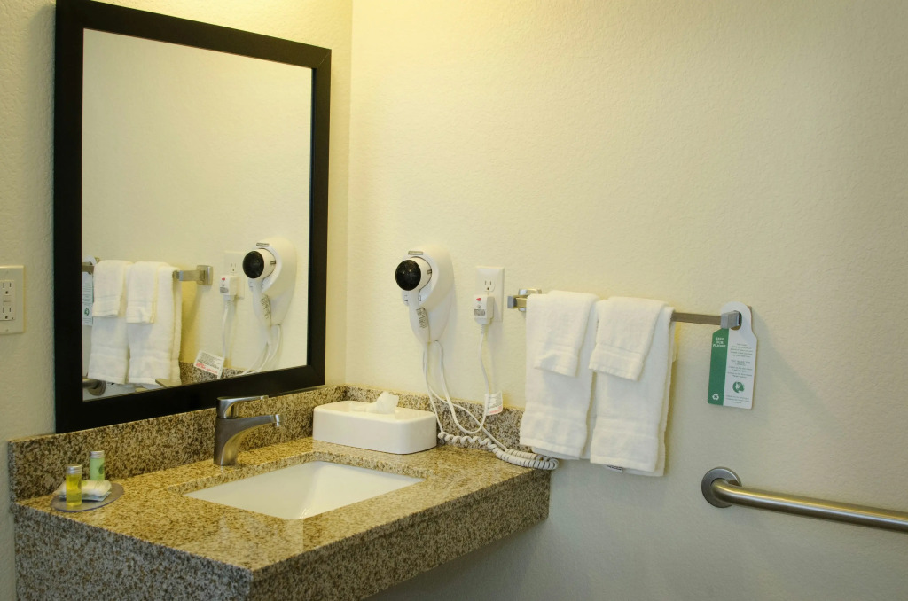 Cobblestone Inn & Suites - Soda Springs