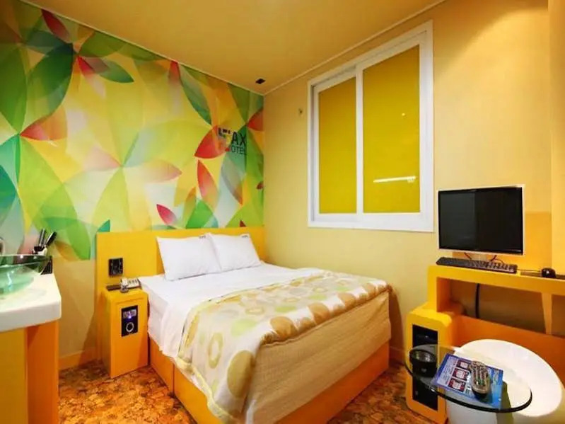 MAX Motel