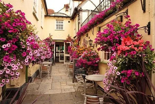 White Hart Hotel by Greene King Inns