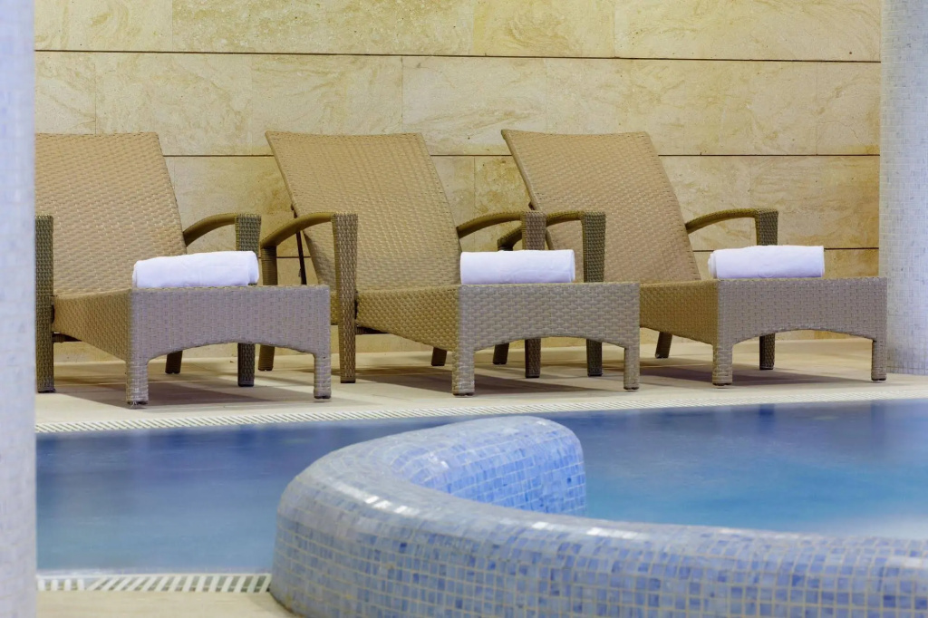 Grupotel Santa Eulària & Spa