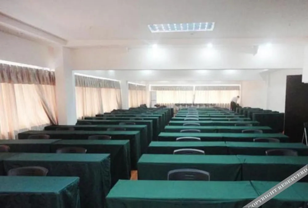 Zunhuang Holzd Ay Hotel