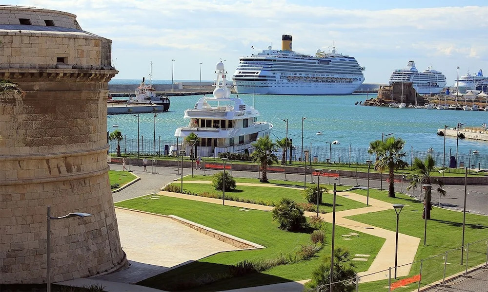Yacht Suite Civitavecchia