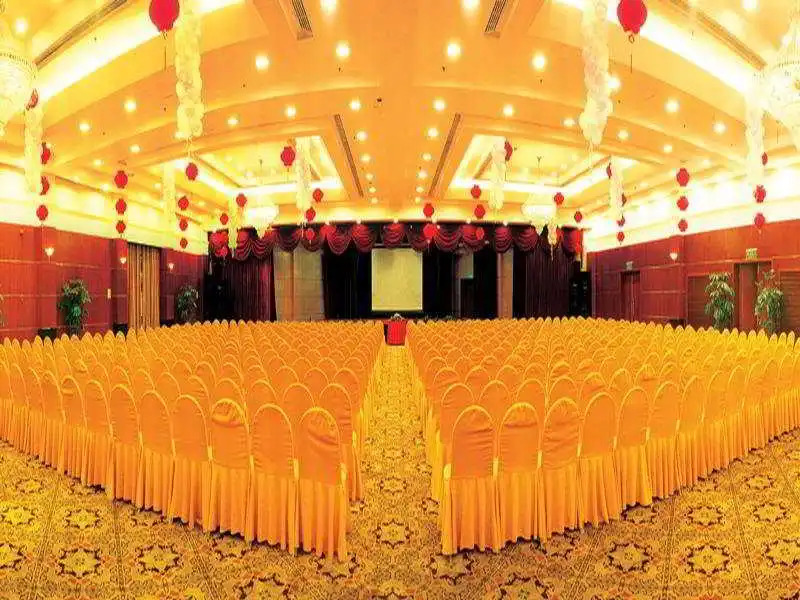 Yinhe Dynasty Hotel