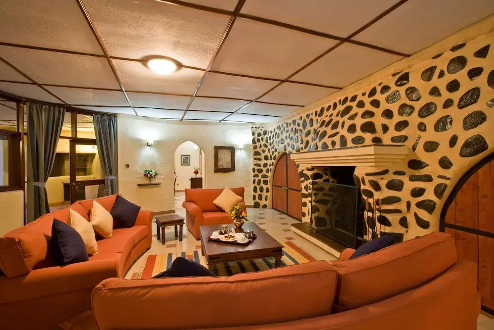 Amboseli Getaway Hotel