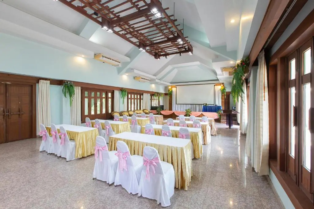 โรงแรมเขาใหญ่ฟ้าใส Khaoyai Fahsai Hotel