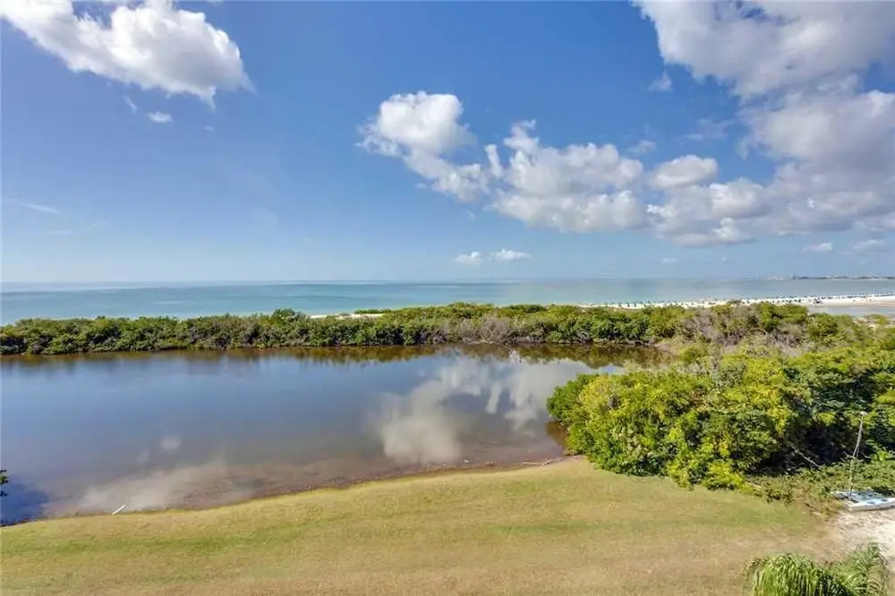 Sand Caper 103 - Two Bedroom Condo