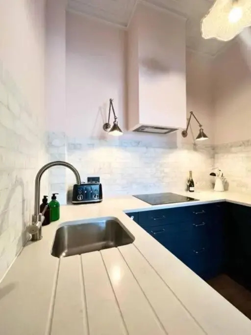 Redland Suites - Apartment 4
