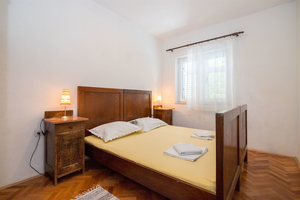 Apartments Petar