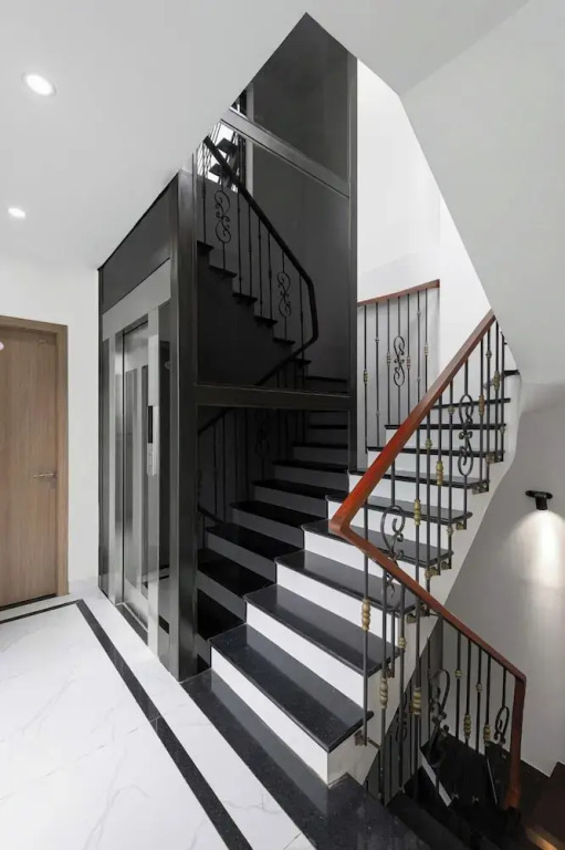 Ami House 2