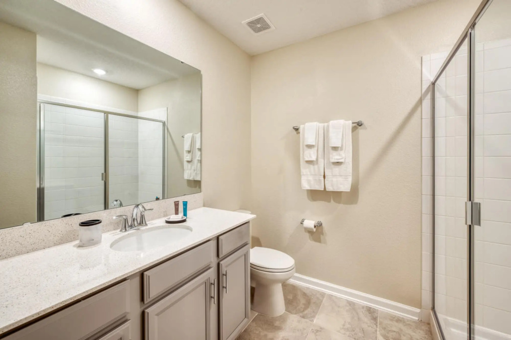 Fantastic Home with themed bedroom near Disney