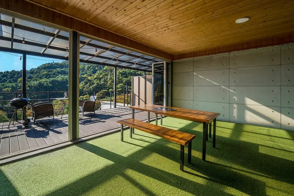 Yangpyeong Seulburg Private Poolvilla