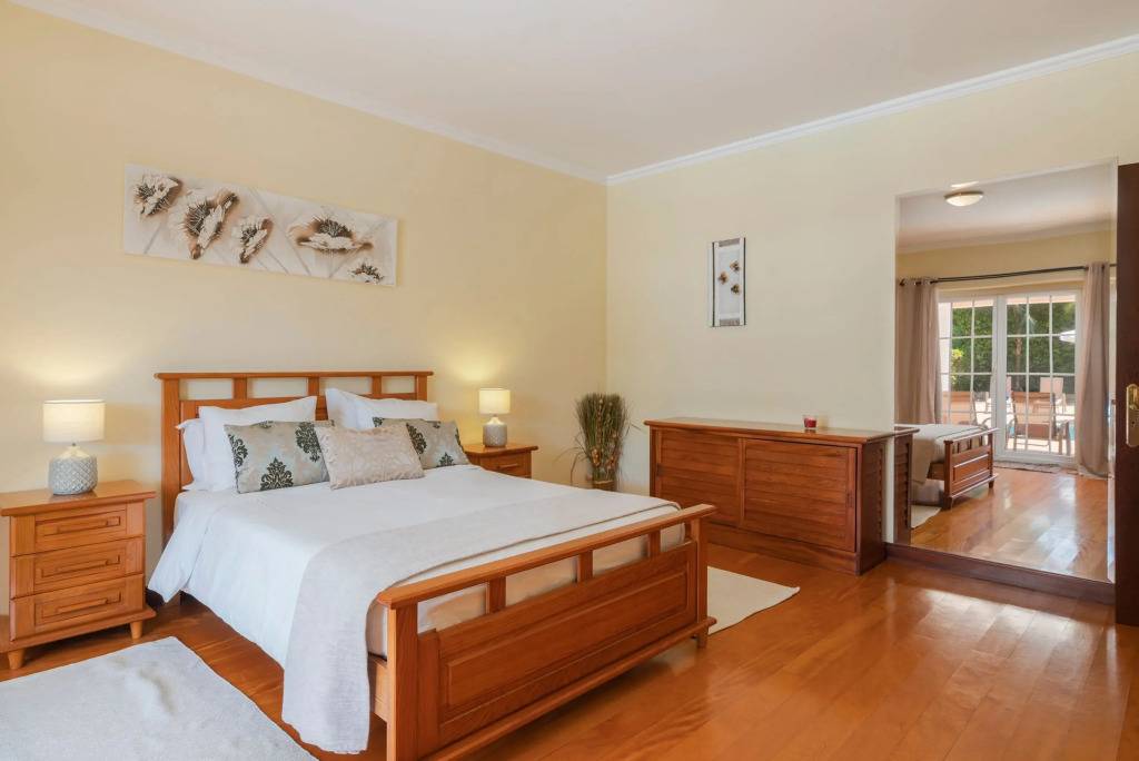 Great Family Villa In Funchal, Pool, A/C, Close To Facilities | Casa Petronella