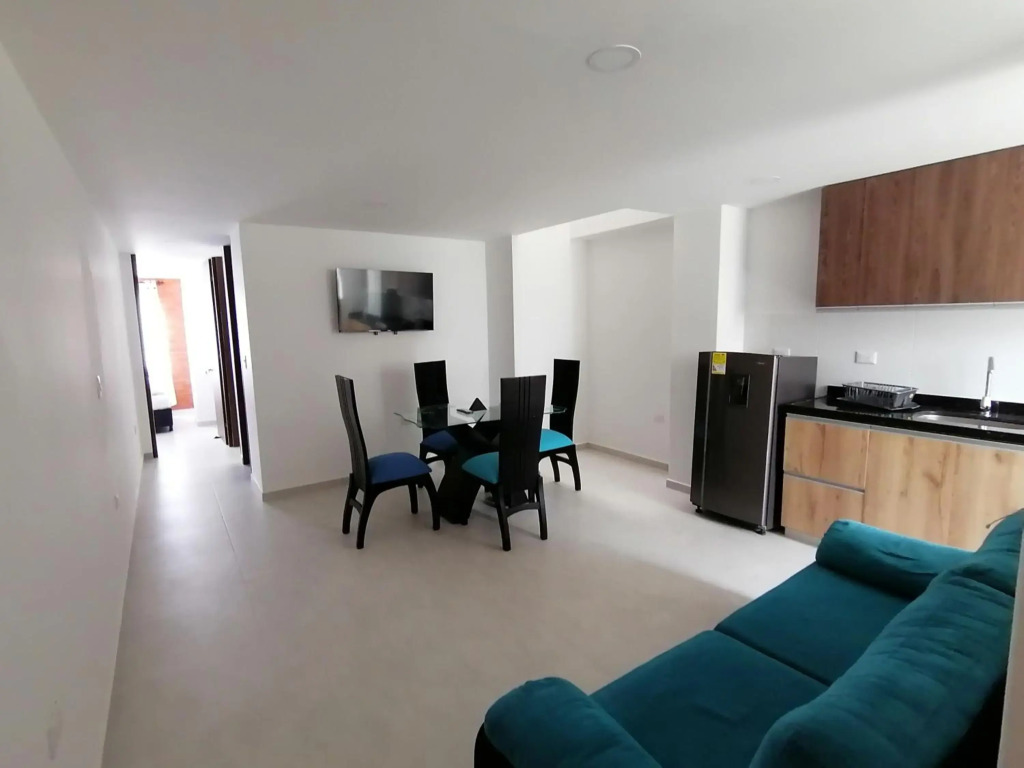 Hermoso apartamento nuevo con estacionamiento gratuito