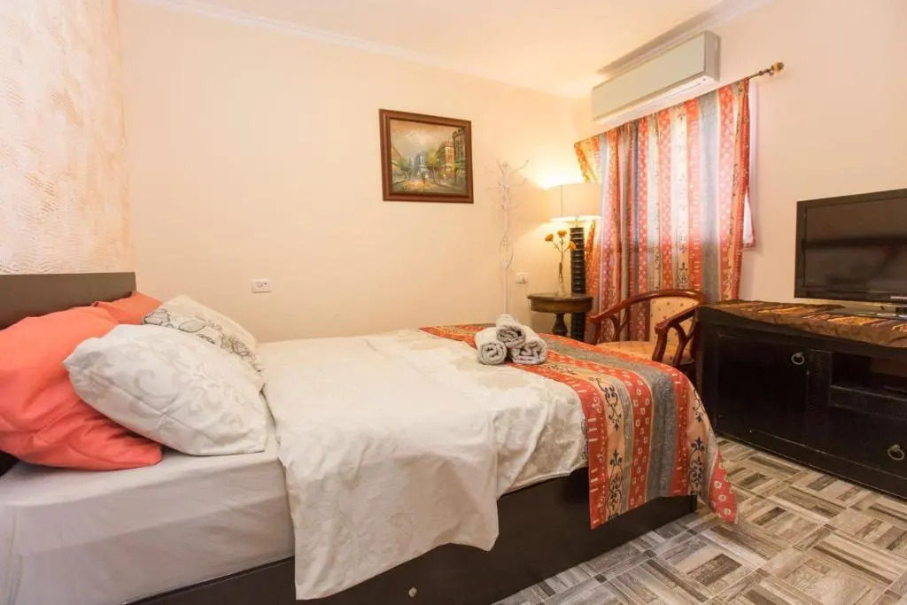 Lilias House