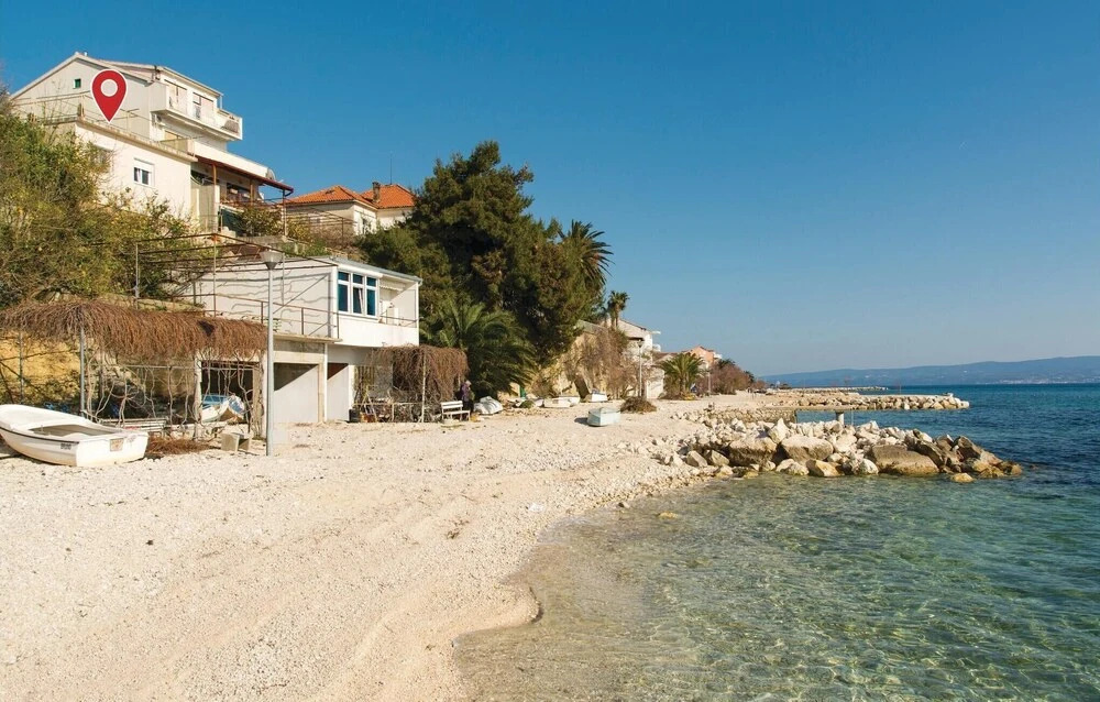 Amazing Home in Podstrana With Wifi and 2 Bedrooms