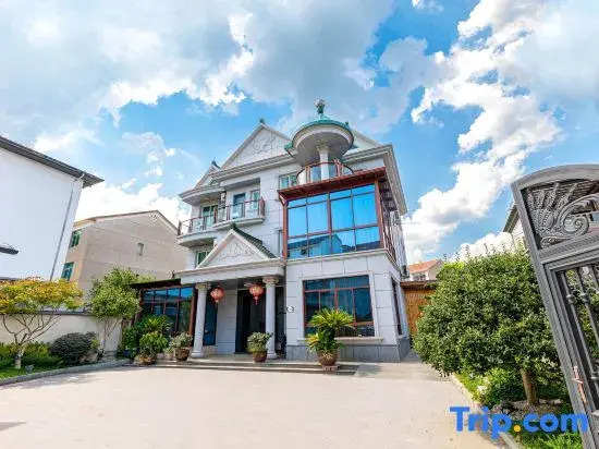 Tonglu Yuxi Mountain Homestay