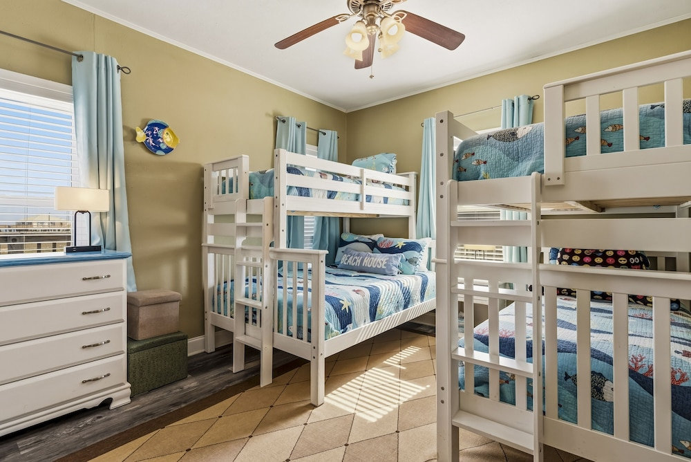 Blue Sky Breeze - 102 Tampico 4 Bedroom Home by RedAwning