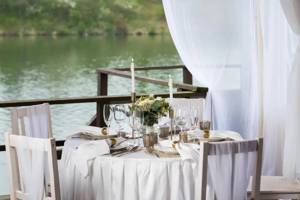 Šeberák - ubytování v CHATIČKÁCH a GLAMPING