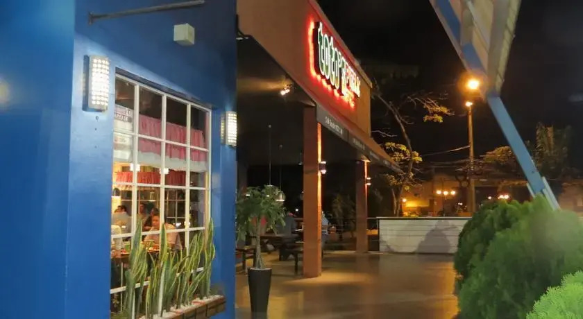 Plaza Morpho Suites