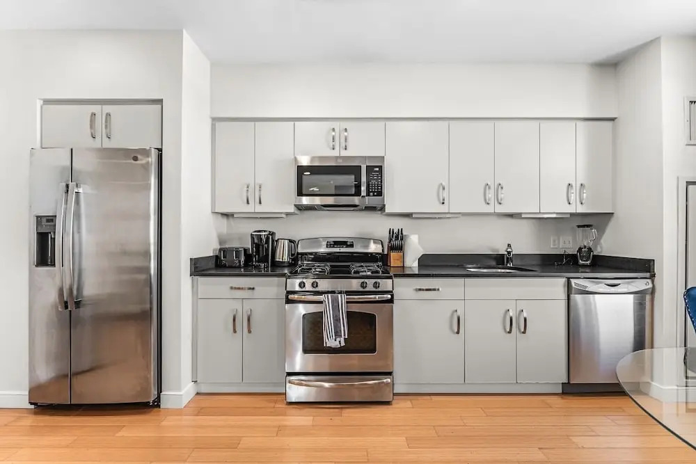 Furnished Apartment near BMC