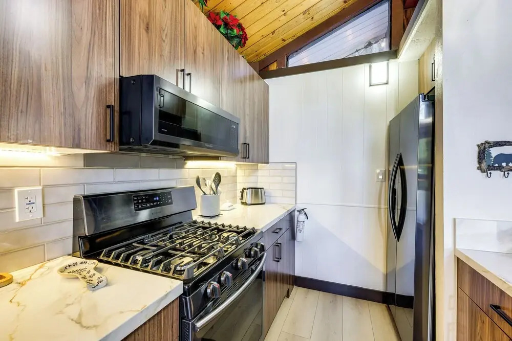 Modern Lake Arrowhead Retreat: 3 Mi to Village