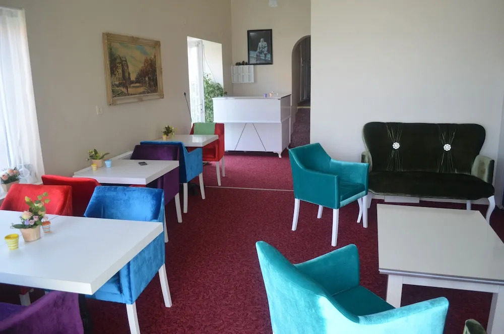 Kiyi Motel