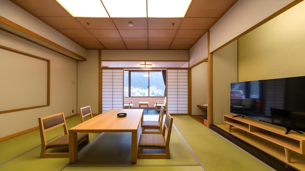 Kurobe Unazukionsen Yamanoha