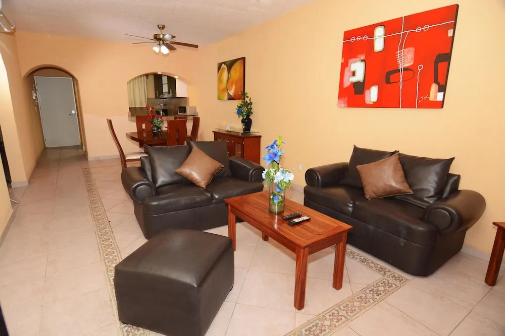 2 BR 2 BathR Rinconada Del Sol