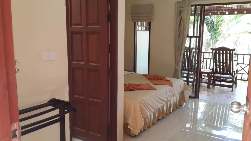 Rattana Guesthouse & Bungalow