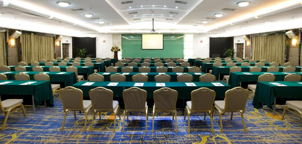 Pengke Ingenious Hotel MIXC Branch