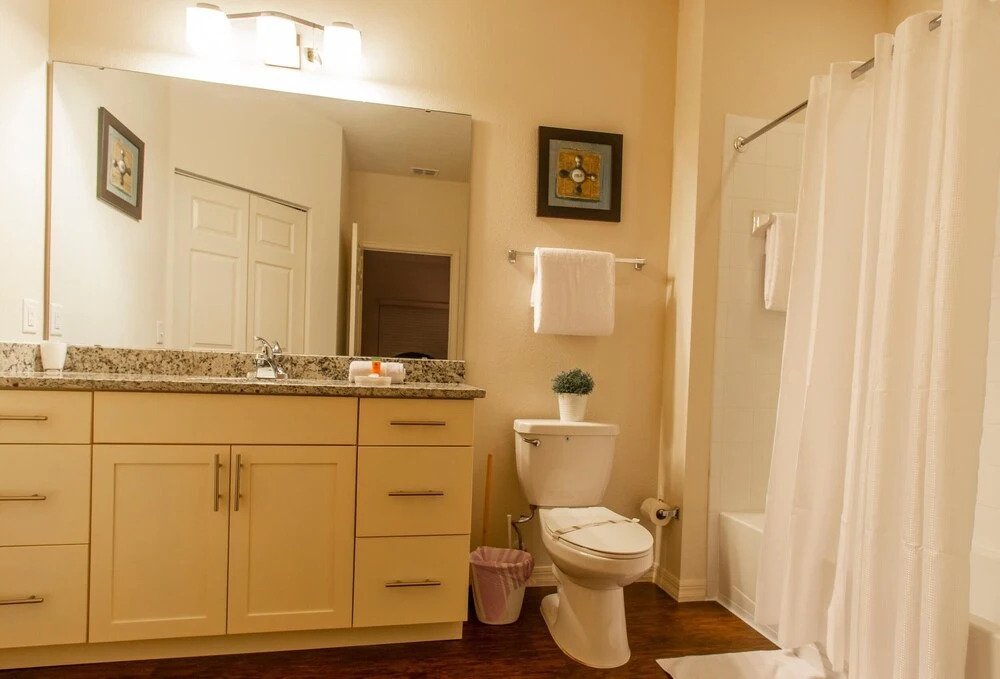 November Special WL 4 Bed 3 Bath Id:273628